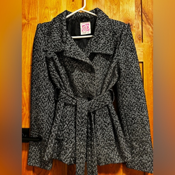 Cinch Double Breasted Pea Coat by Ardene - Picture 2 of 5
